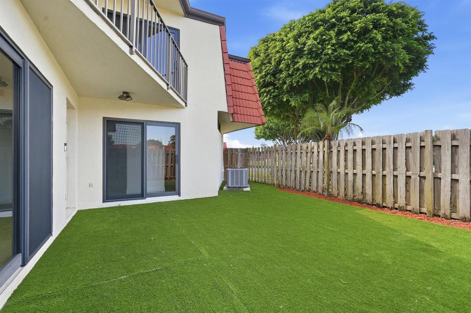 3801 VICTORIA Drive, West Palm Beach, FL 33406 — zdjęcie 4
