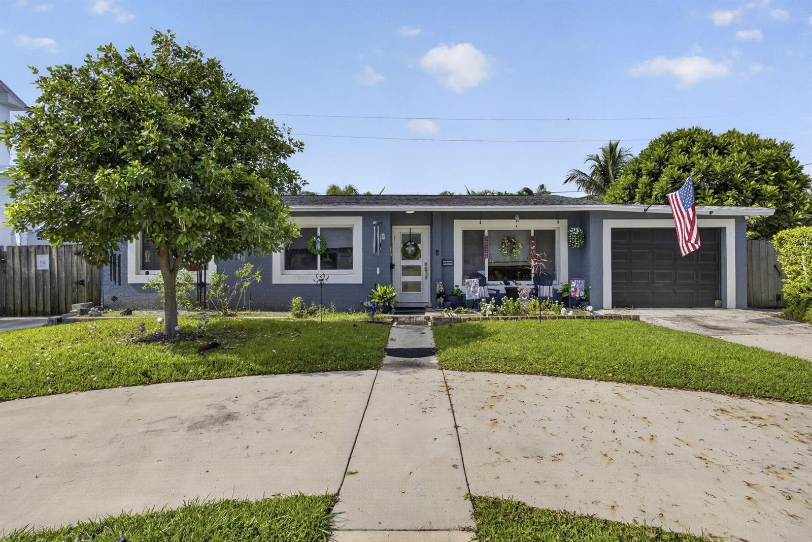 240 GREGORY Road, West Palm Beach, FL 33405 — zdjęcie 2