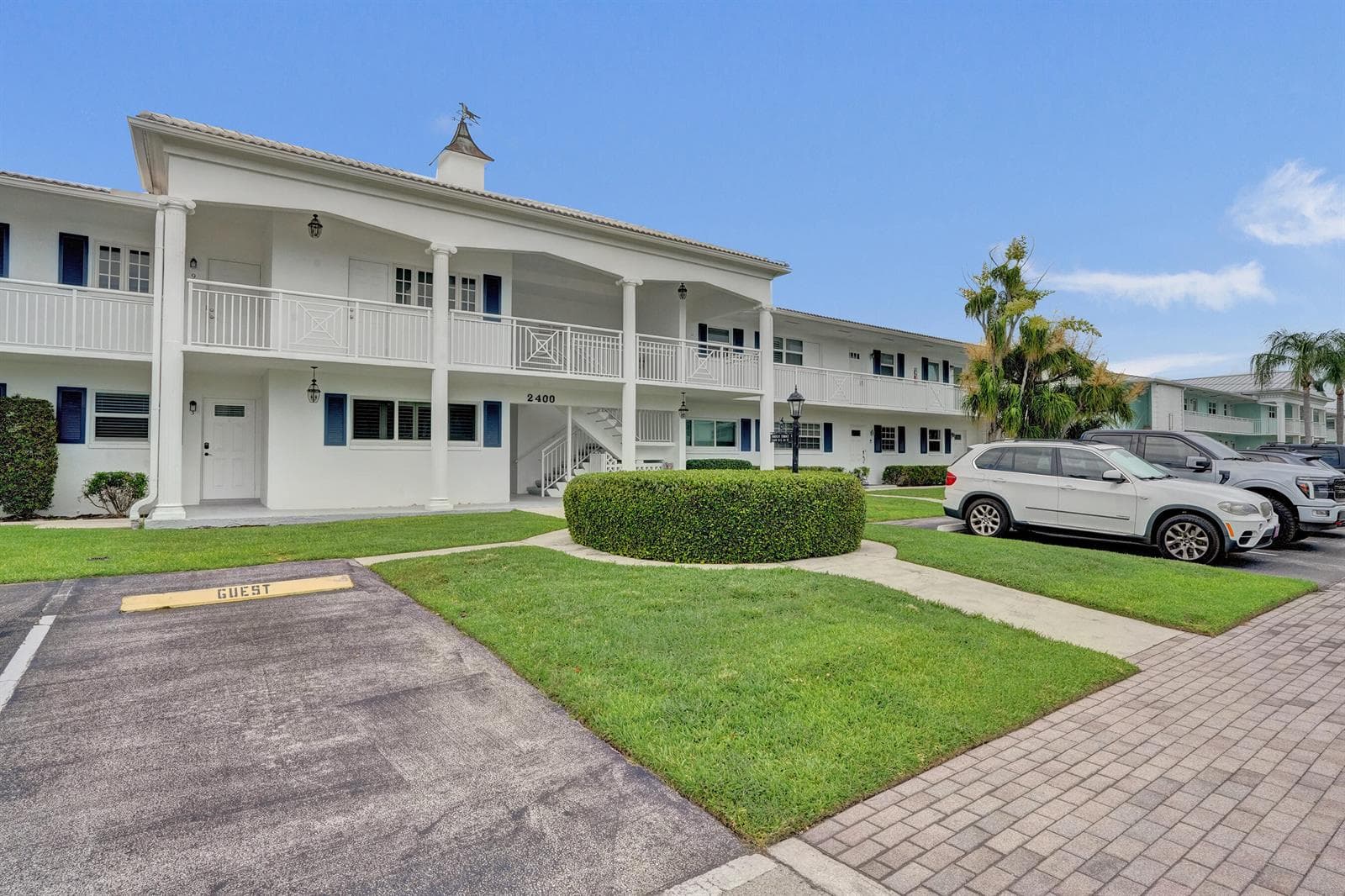 2400 NE 36th Street # 10, Lighthouse Point, FL 33064