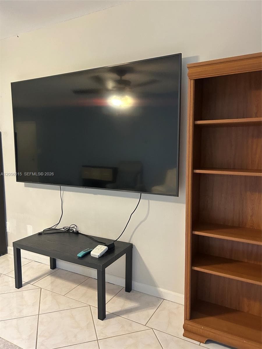 5921 Washington St # 128, Hollywood, FL 33023 — zdjęcie 4