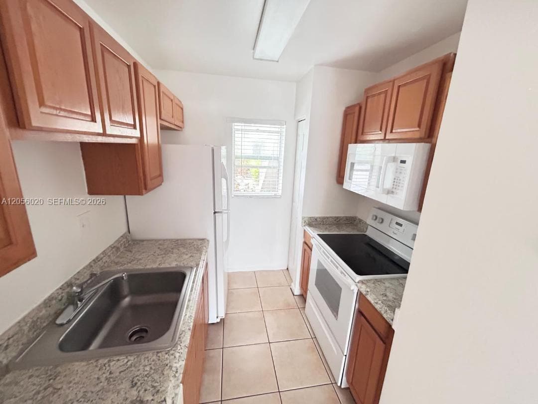 3212 Coral Ridge Dr # 3212, Coral Springs, FL 33065 — zdjęcie 2