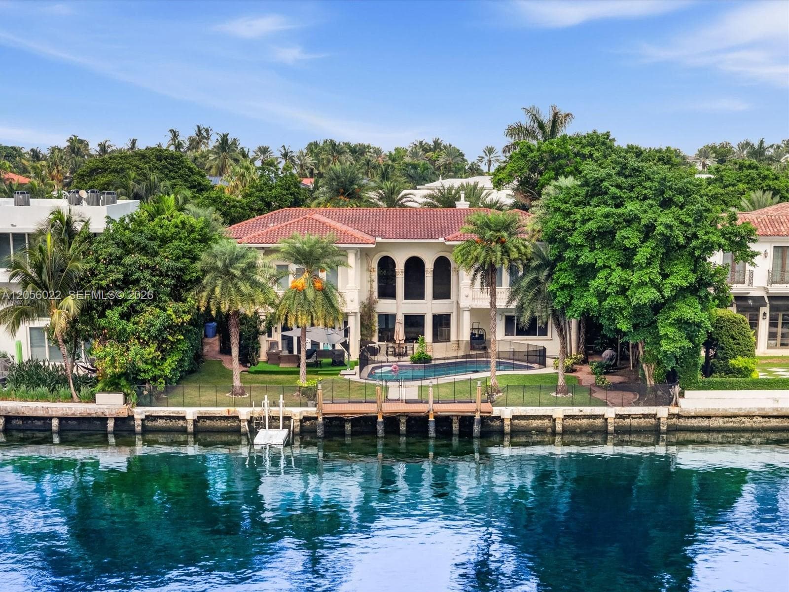 628 N Island, Golden Beach, FL 33160 — zdjęcie 2