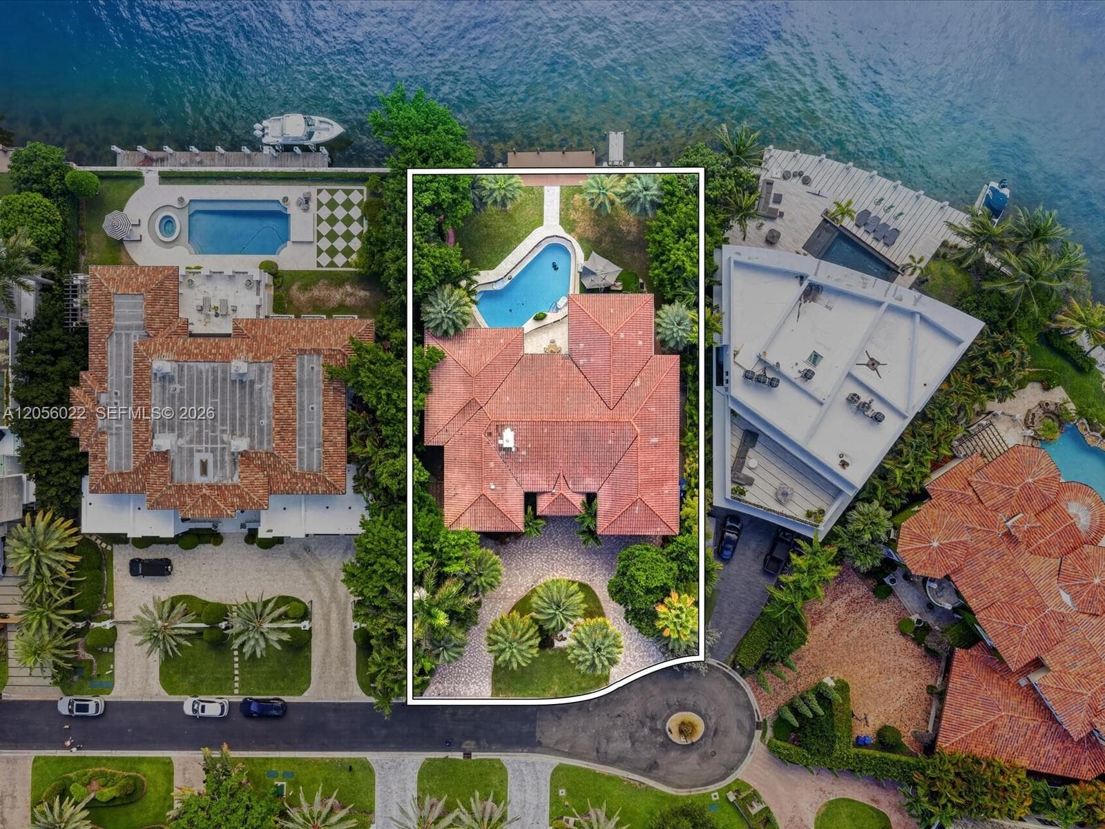 628 N Island, Golden Beach, FL 33160 — zdjęcie 3