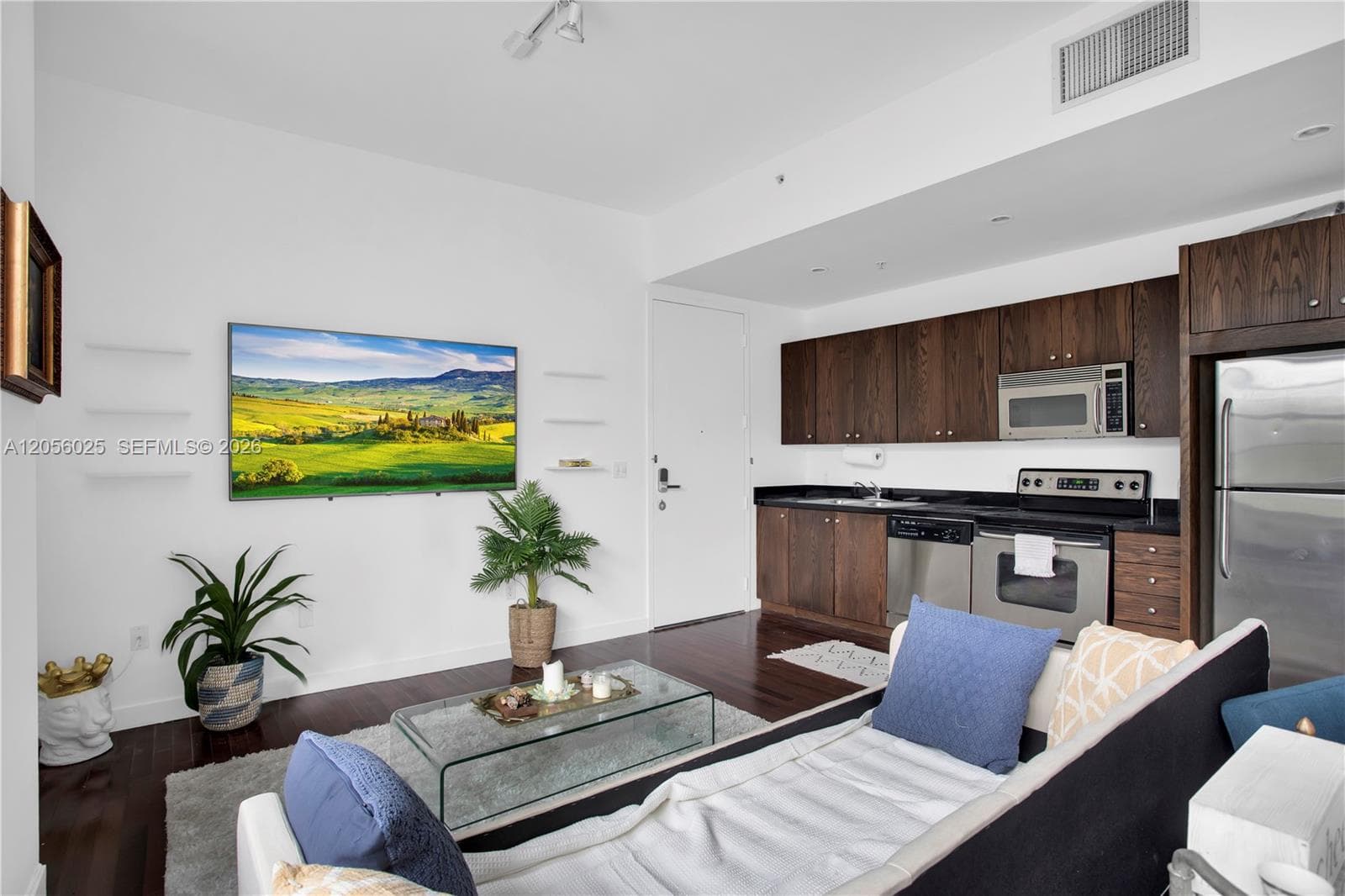 935 Euclid Ave # 8, Miami Beach, FL 33139