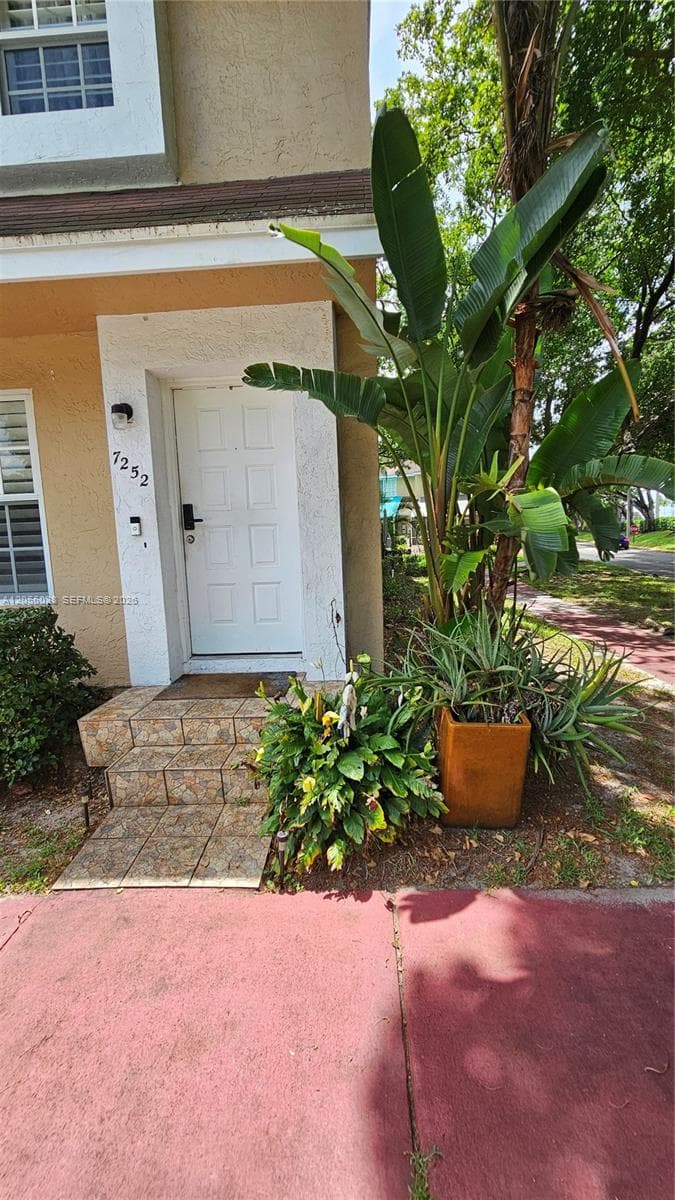 7252 Woodmont Ave, Tamarac, FL 33321 — zdjęcie 3