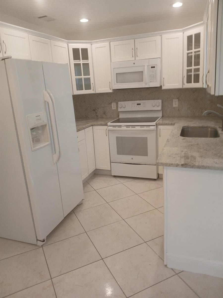 4289 S MARY Circle, Palm Beach Gardens, FL 33410