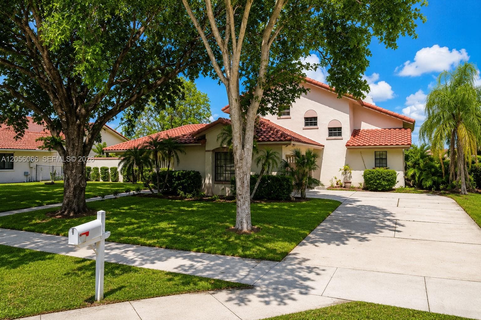 1855 SW 101st Ave, Davie, FL 33324 — zdjęcie 3