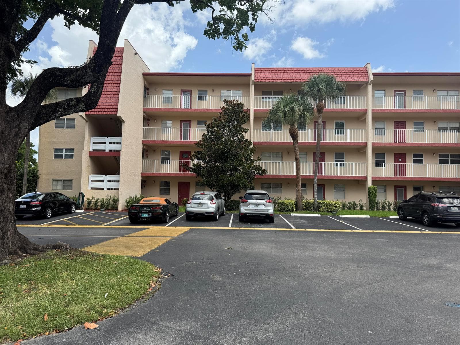 1035 COUNTRY CLUB Drive # 303, Margate, FL 33063 — zdjęcie 2