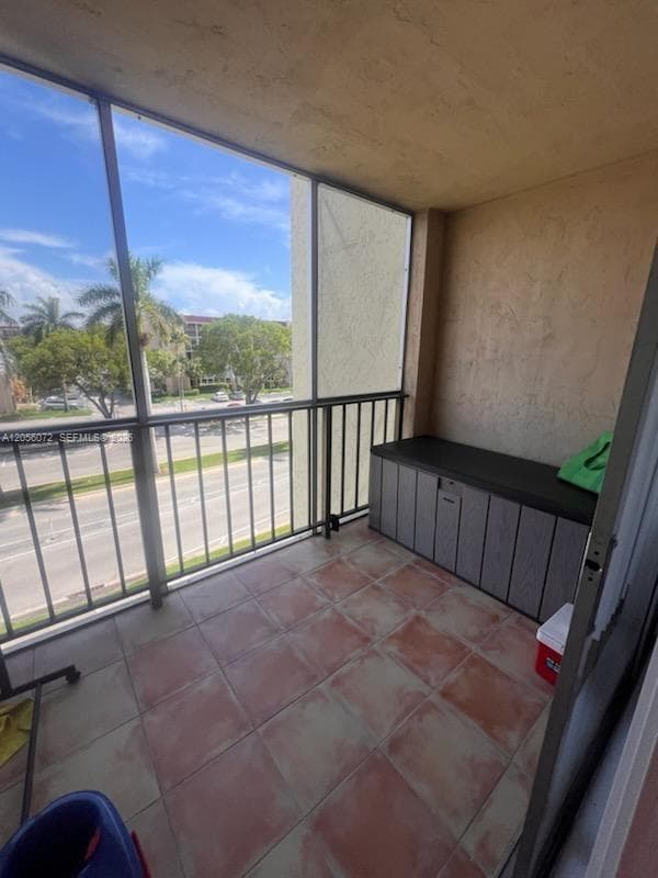 2000 Atlantic Shores Blvd # 404, Hallandale Beach, FL 33009