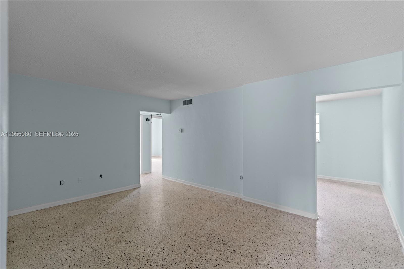 1250 W 26th Pl # 108, Hialeah, FL 33010 — zdjęcie 4