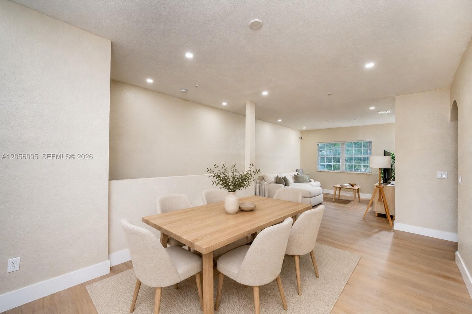 5600 NW 114th Pl # 209, Doral, FL 33178 — zdjęcie 2
