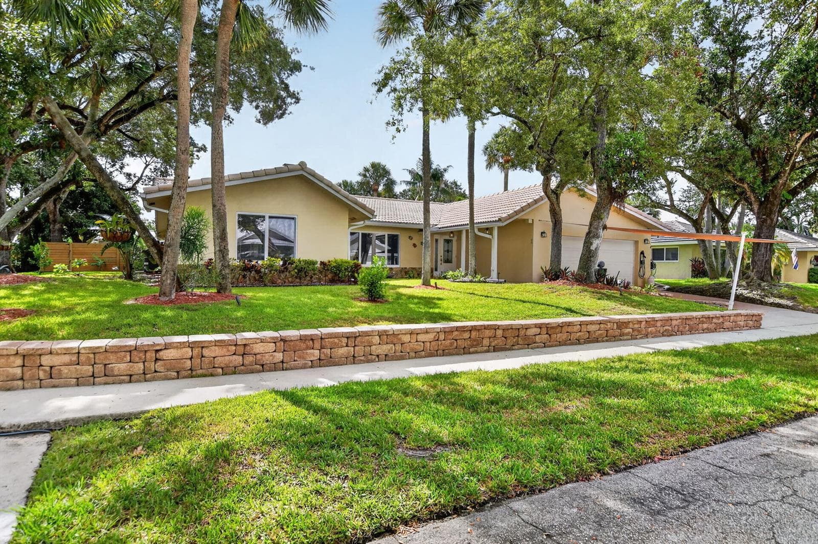 32 SW 14TH Avenue, Boca Raton, FL 33486