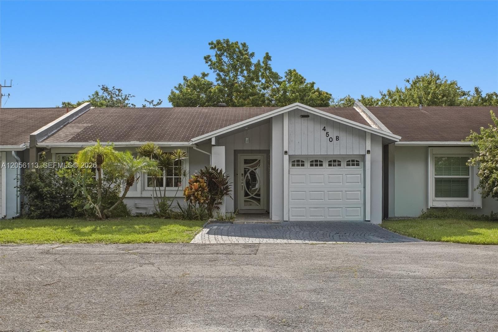450 E Lakewood Cir E # B, Margate, FL 33063