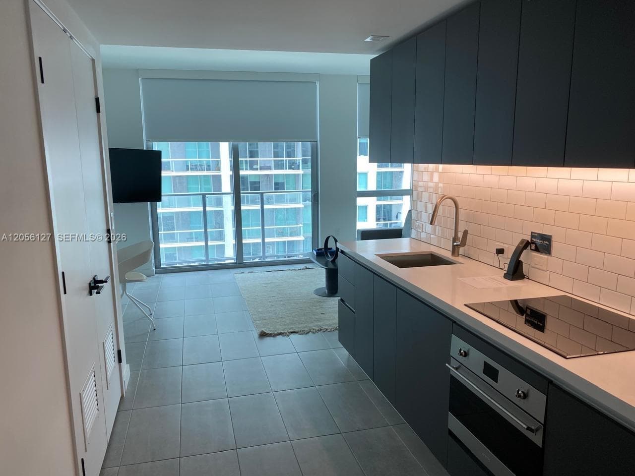 227 NE 2nd St # 1910, Miami, FL 33132 — zdjęcie 3