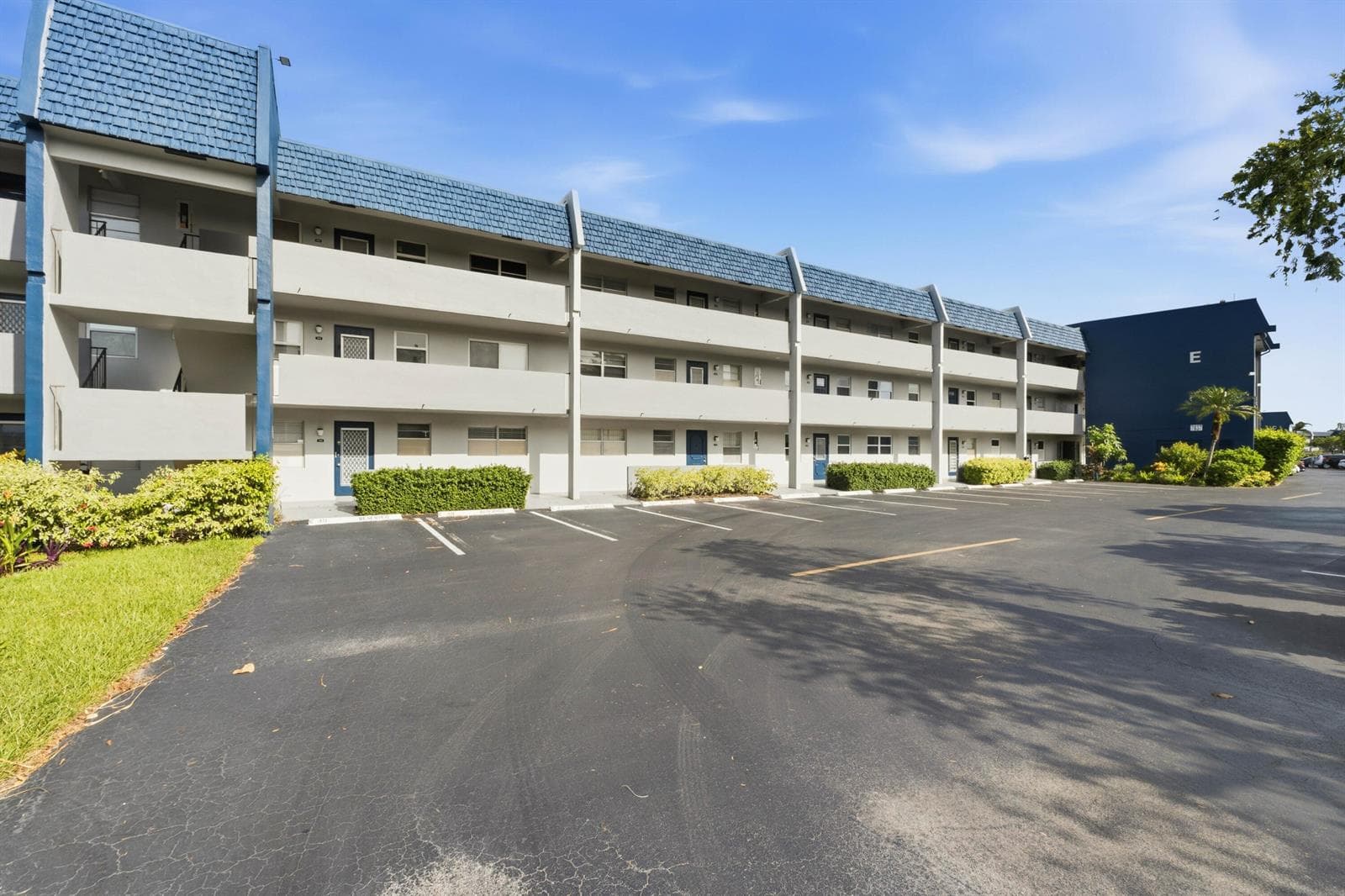 7837 Golf Circle Drive # 209, Margate, FL 33063 — zdjęcie 2