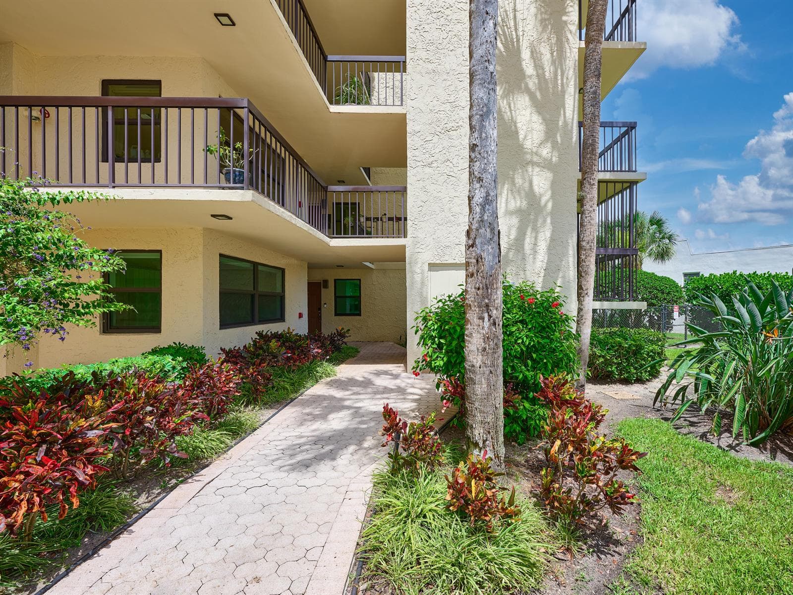 374 Golfview Road # 106, North Palm Beach, FL 33408 — zdjęcie 3