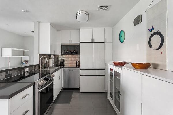9 NE 19th Court # C216, Wilton Manors, FL 33305 — zdjęcie 4