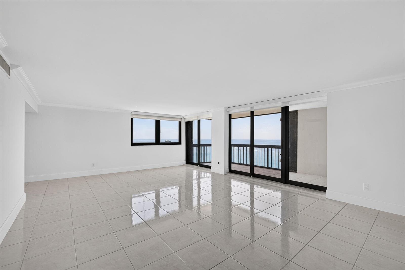 5380 N OCEAN Drive # 19F, Singer Island, FL 33404 — zdjęcie 4