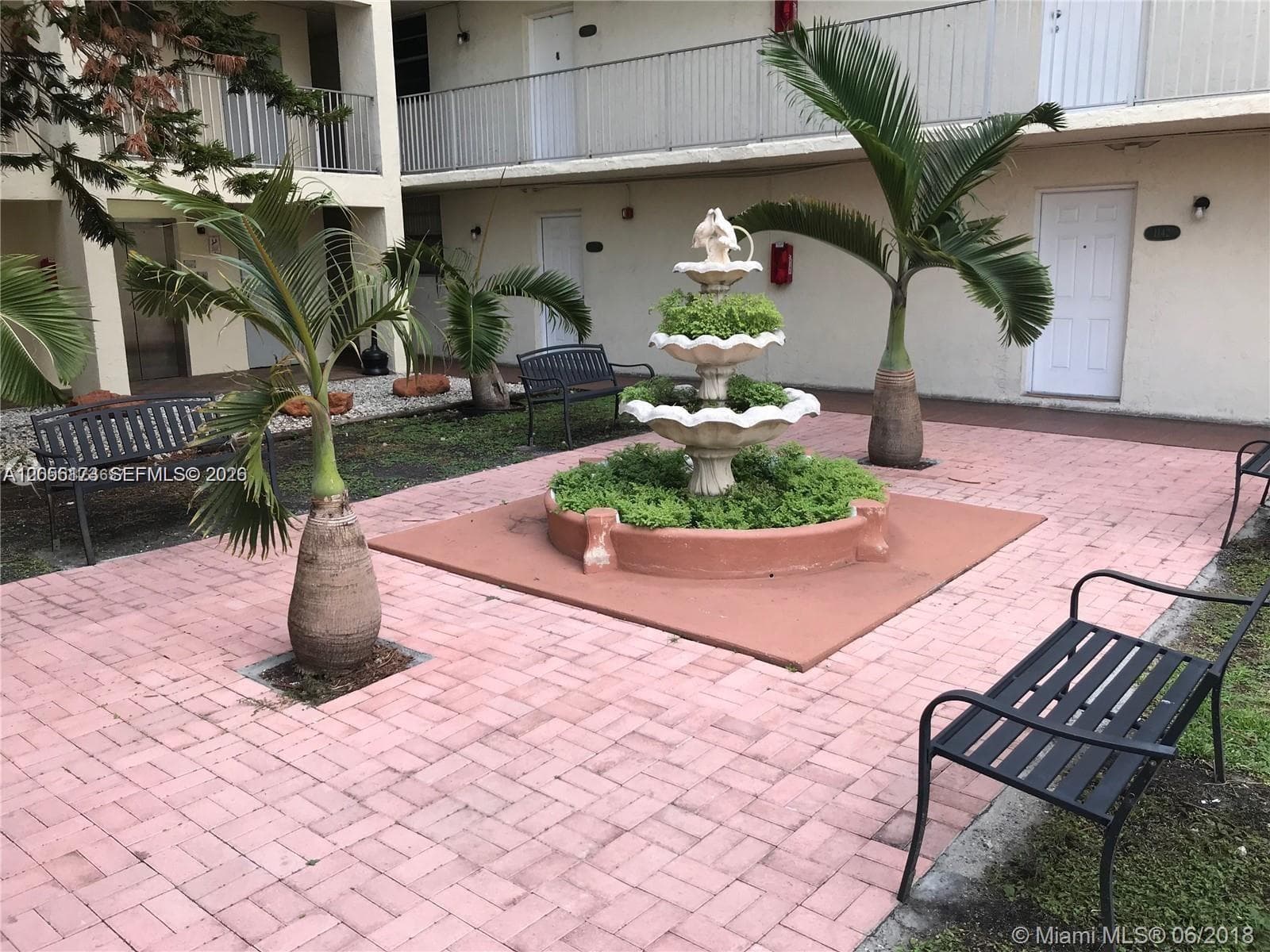 10000 NW 80th Ct # 2456, Hialeah Gardens, FL 33016 — zdjęcie 4