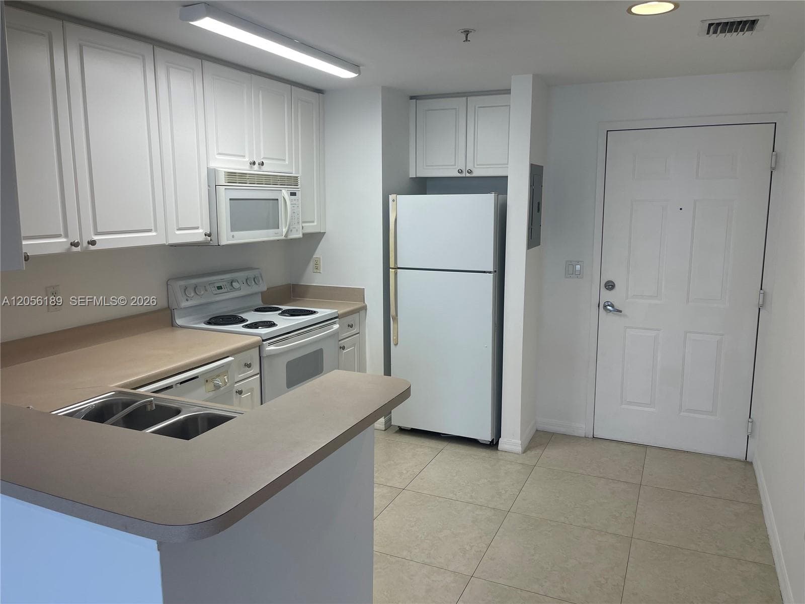 255 Evernia St # 616, West Palm Beach, FL 33401 — zdjęcie 2