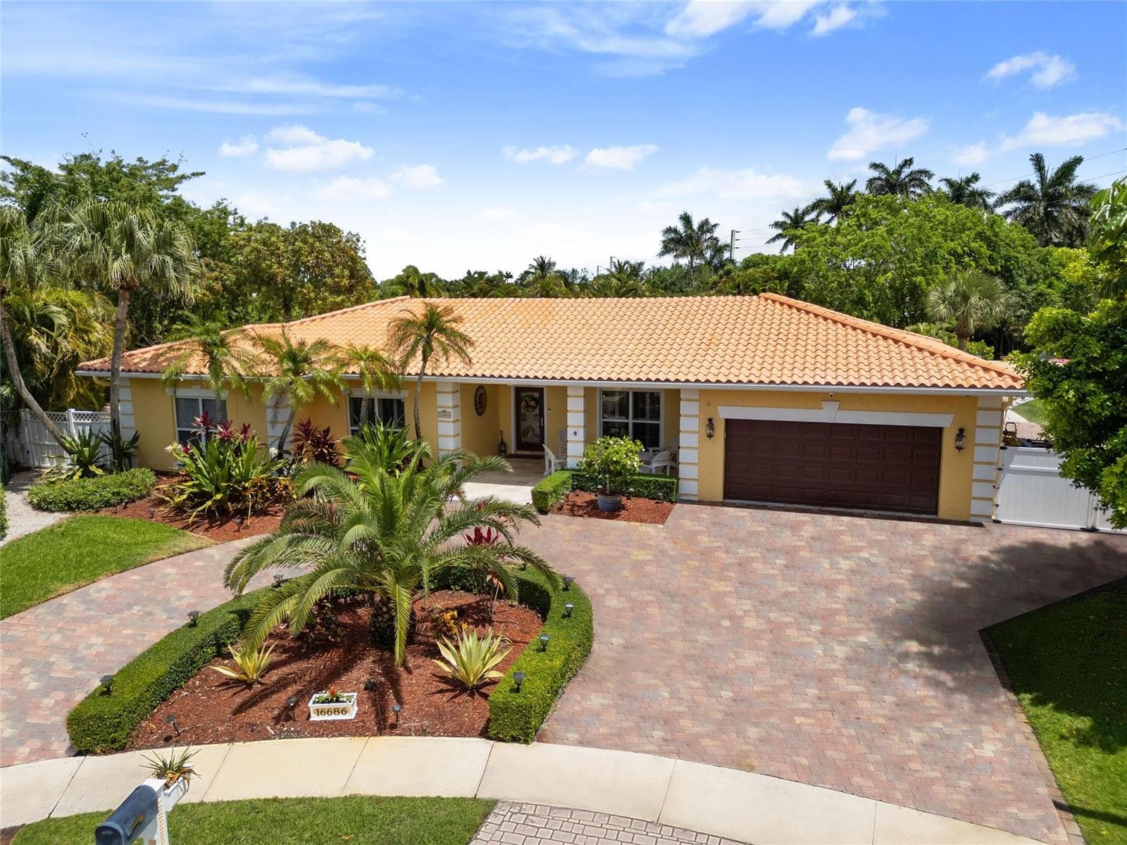 16686 GOLFVIEW Drive, Weston, FL 33326 — zdjęcie 3