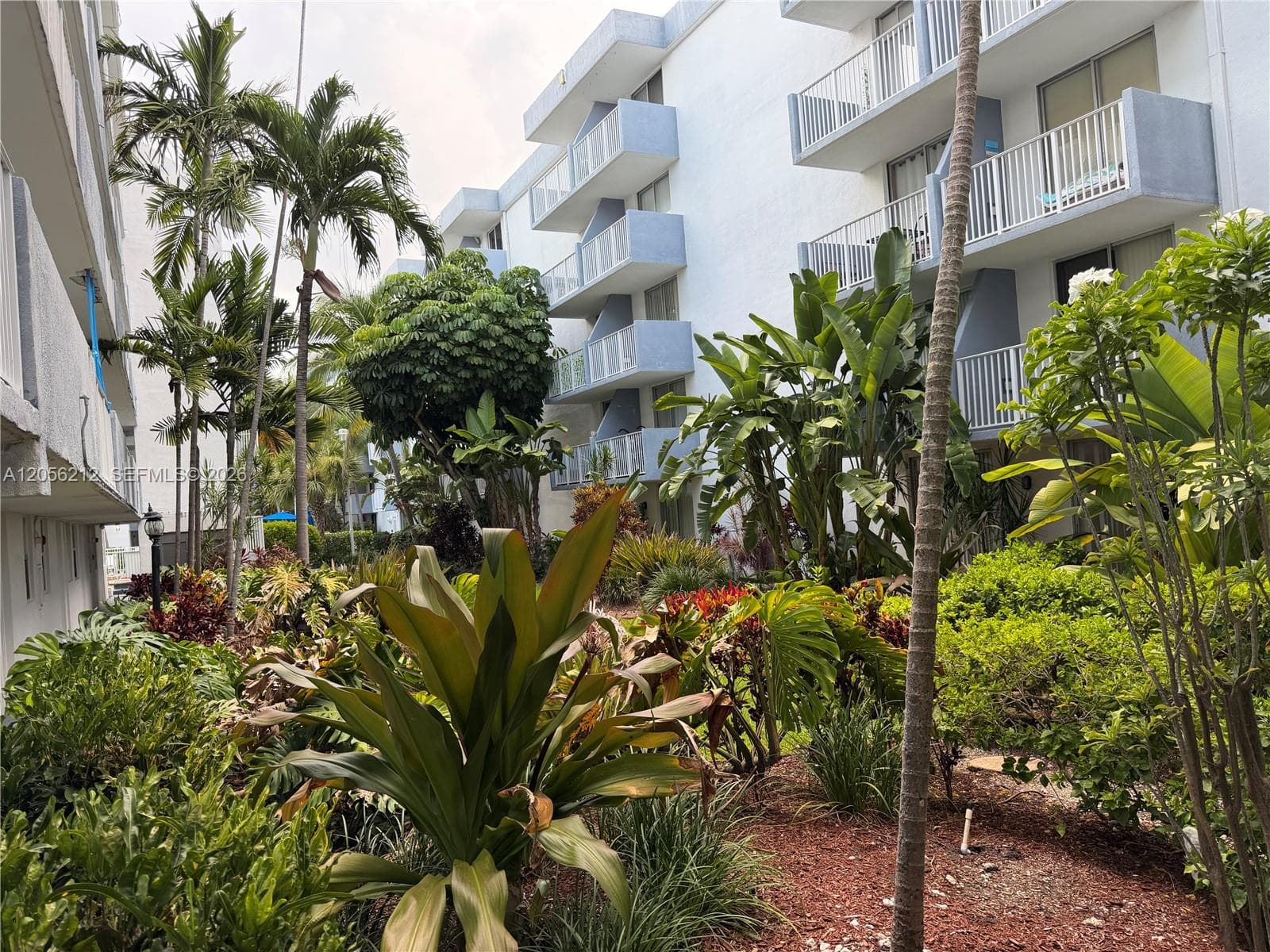 1801 S Treasure Dr # 510, North Bay Village, FL 33141 — zdjęcie 4