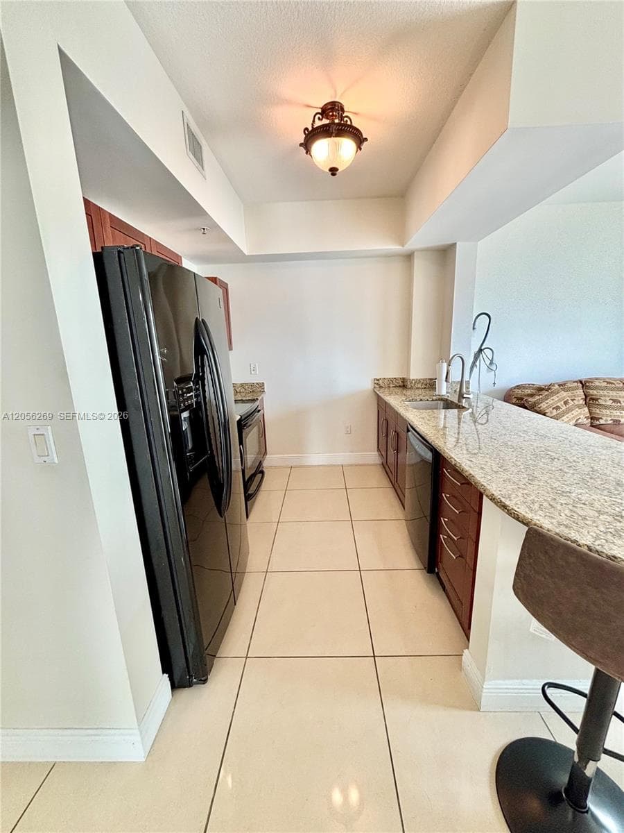 7290 SW 90th St # 606, Miami, FL 33156 — zdjęcie 2