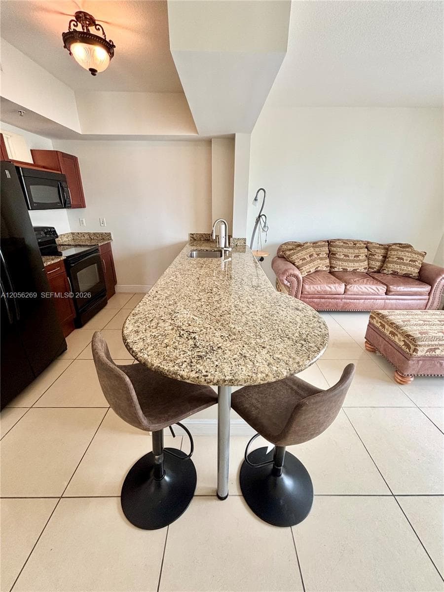 7290 SW 90th St # 606, Miami, FL 33156 — zdjęcie 3