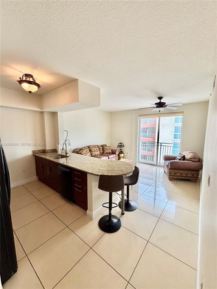7290 SW 90th St # 606, Miami, FL 33156
