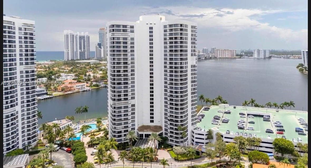 19101 Mystic Pointe Dr. # 304, Aventura, FL 33180 — zdjęcie 2