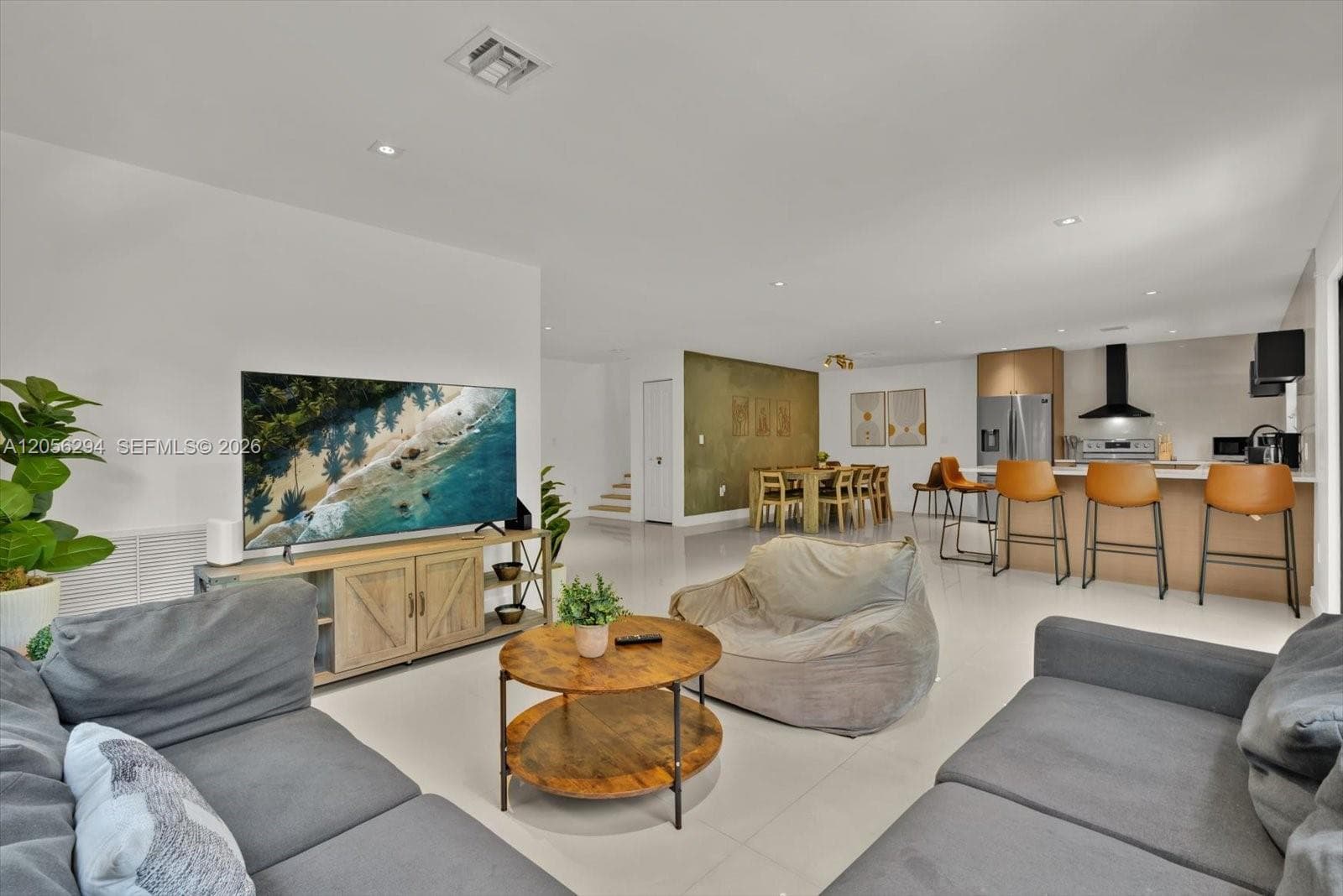 808 SW 29th St, Fort Lauderdale, FL 33315