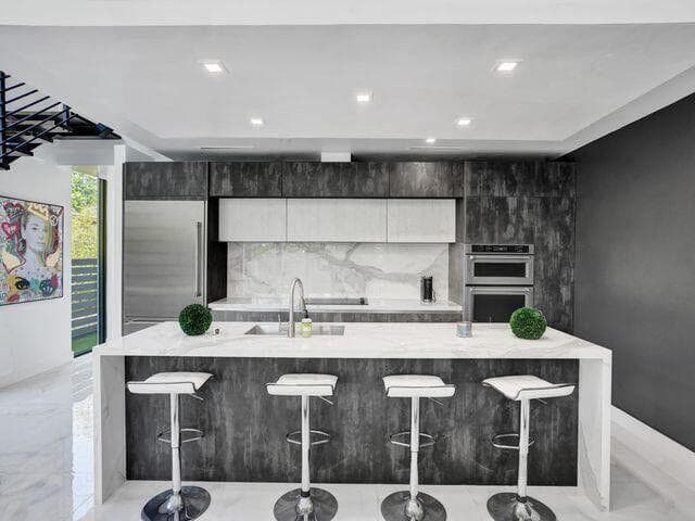 2514 NE 21ST Street # A, Fort Lauderdale, FL 33305 — zdjęcie 2