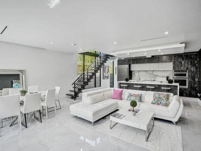 2514 NE 21ST Street # A, Fort Lauderdale, FL 33305 — zdjęcie 3