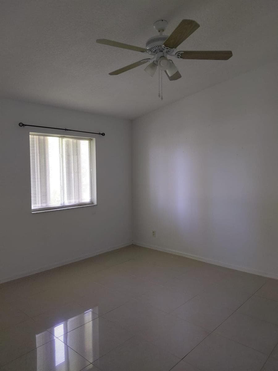 4524 Oak Terrace Drive, FL 33463 — zdjęcie 3