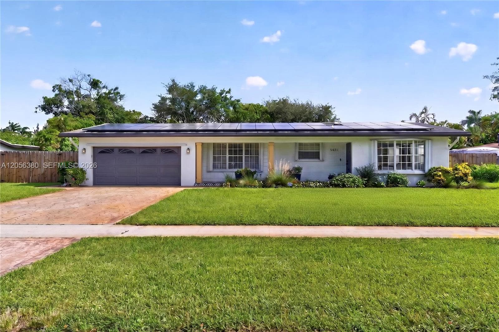 5431 SW 1st St, Plantation, FL 33317