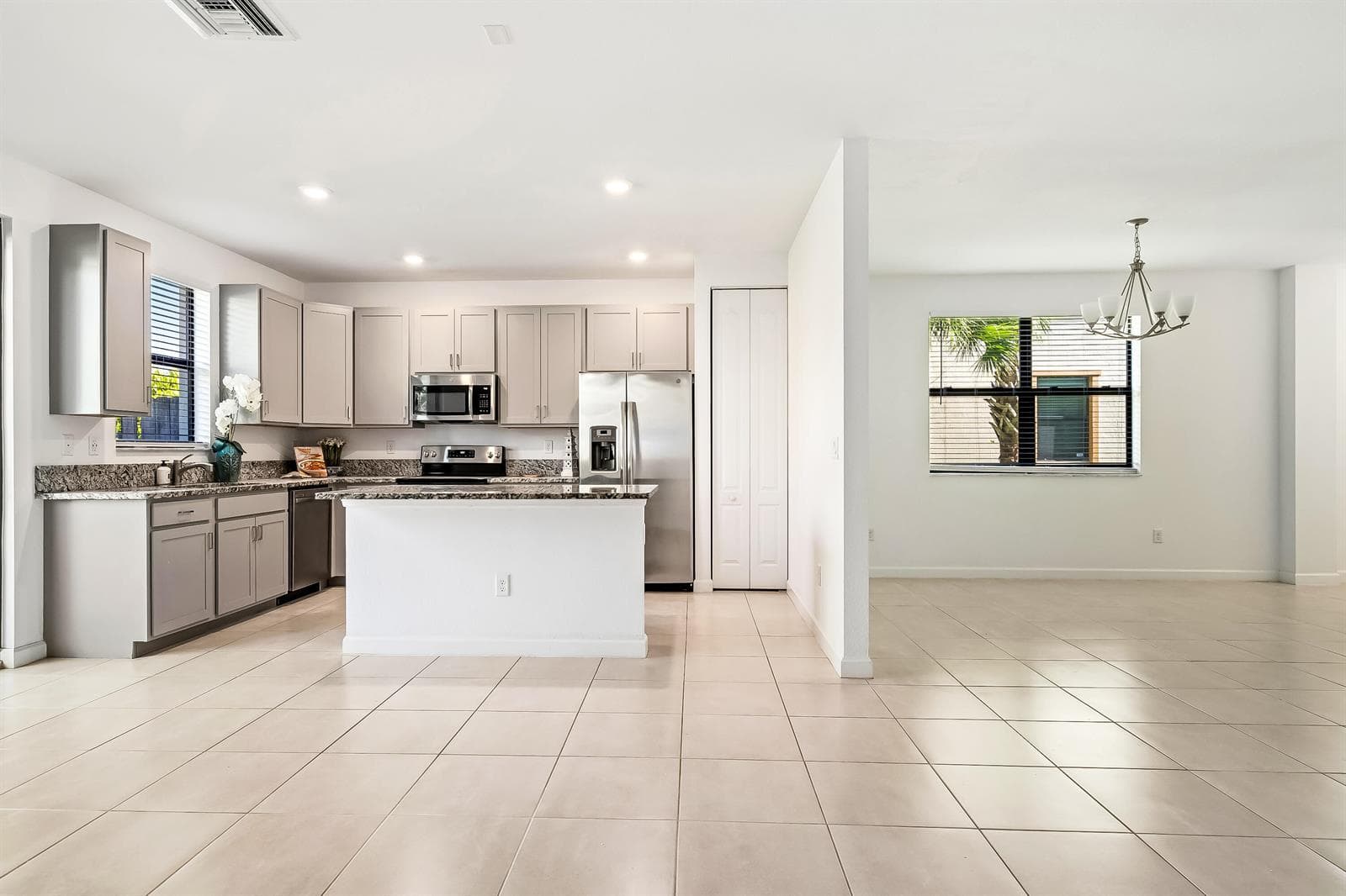 5323 SANTA MARIA Avenue, Boynton Beach, FL 33436 — zdjęcie 3