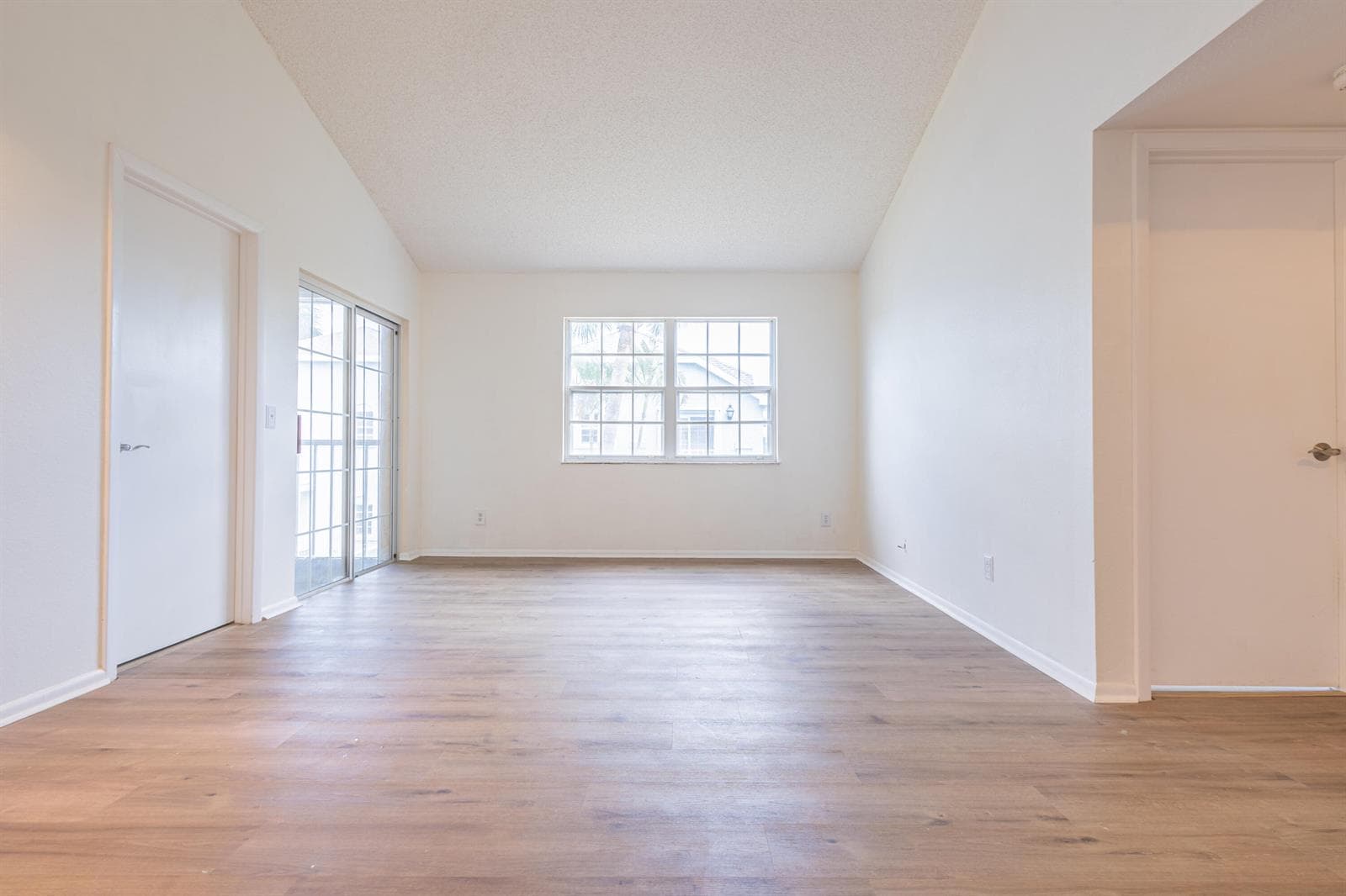 1635 SE GREEN ACRES # DD201, Port St. Lucie, FL 34952 — zdjęcie 3