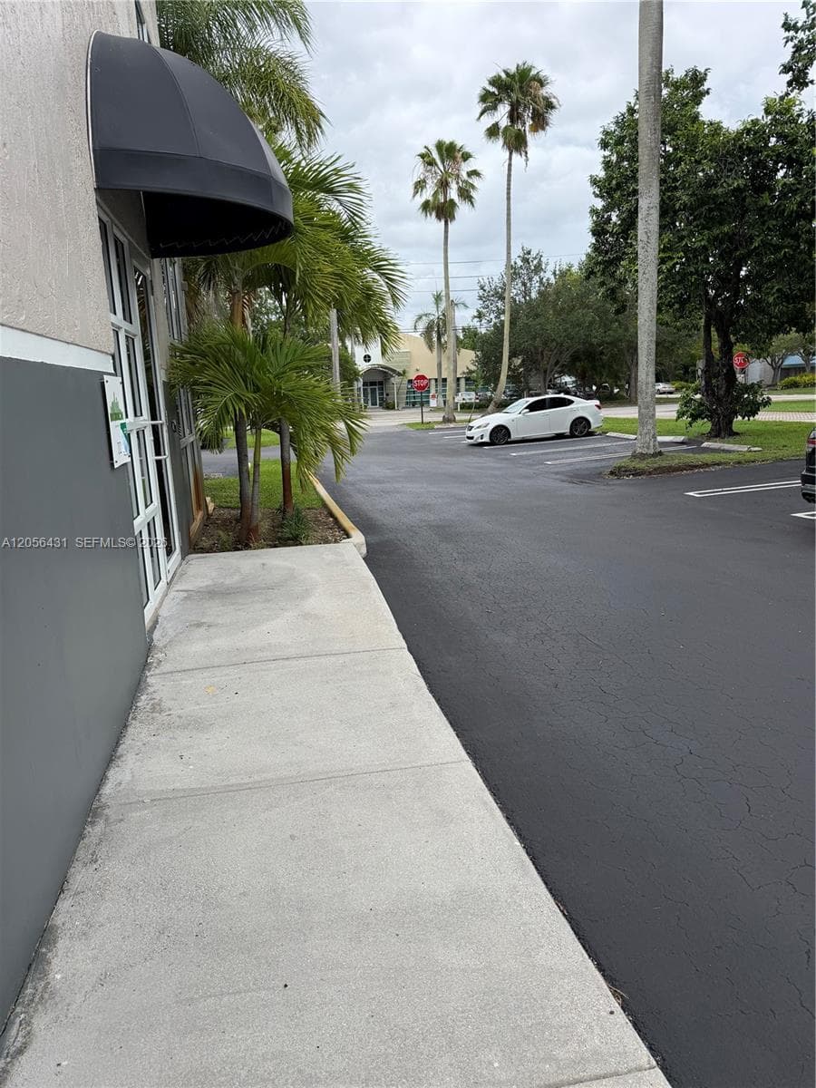 13200 SW 128th St # D1, Miami, FL 33186 — zdjęcie 3