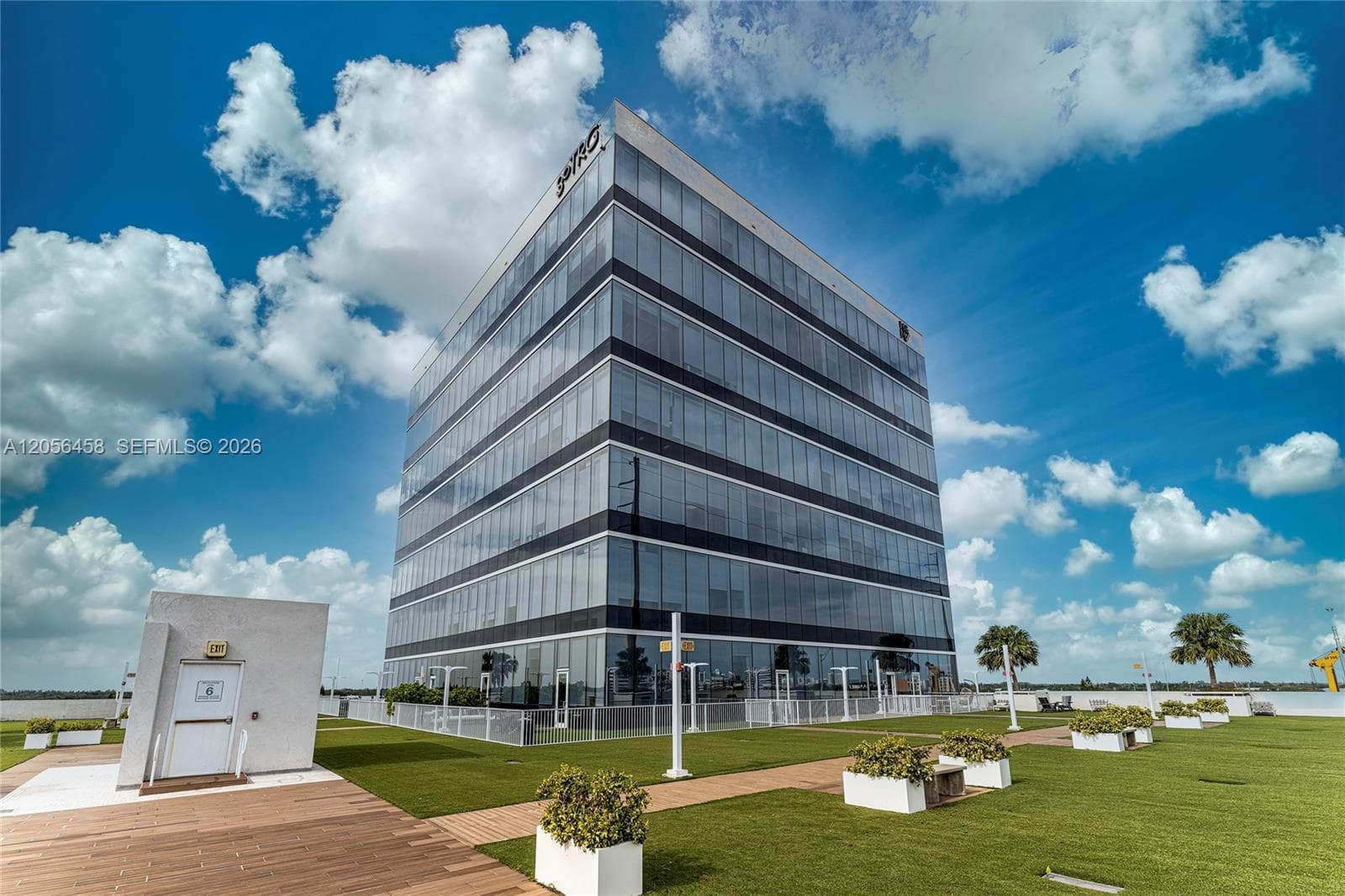 20200 W Dixie Hwy # 903, Miami, FL 33180