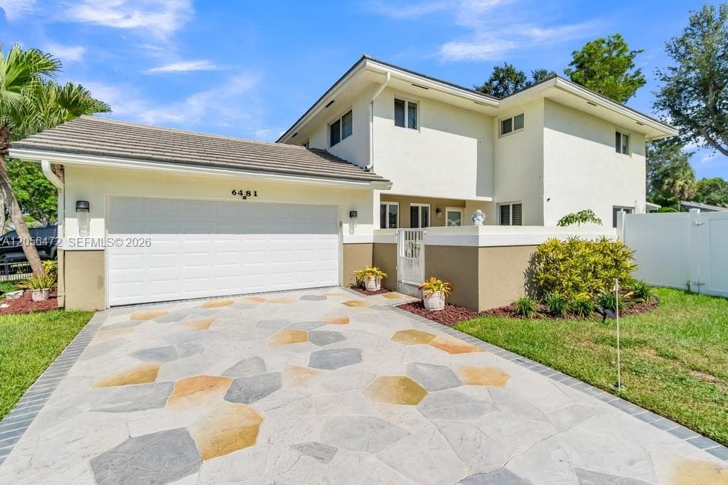 6481 SW 13th St, Plantation, FL 33317