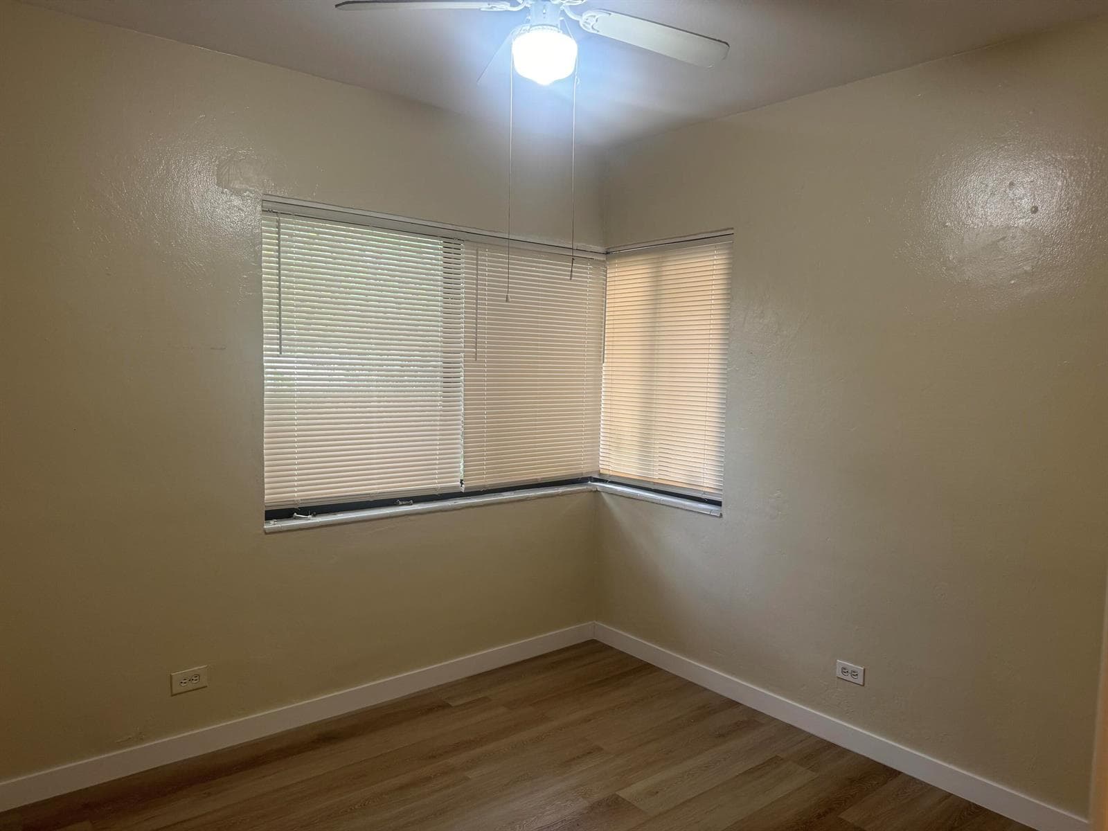 2360 NW 98TH Street, Miami, FL 33147 — zdjęcie 5