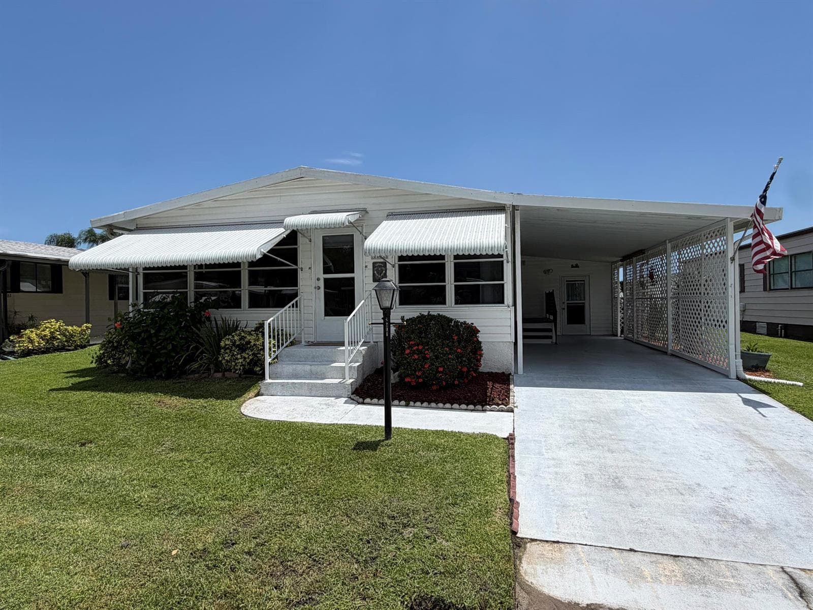 8204 W BITTERBUSH Lane, Port St. Lucie, FL 34952 — zdjęcie 2