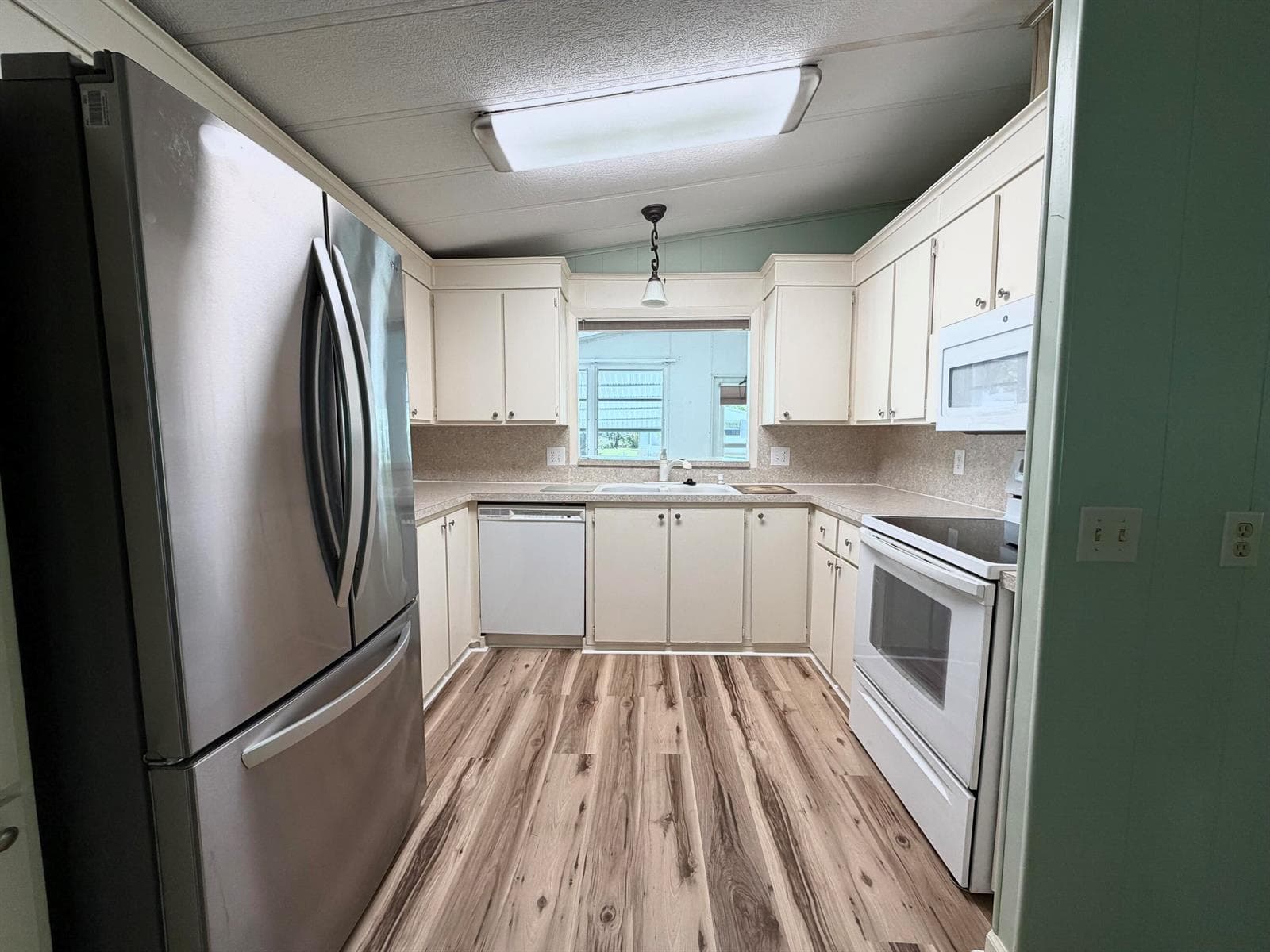 8204 W BITTERBUSH Lane, Port St. Lucie, FL 34952 — zdjęcie 5
