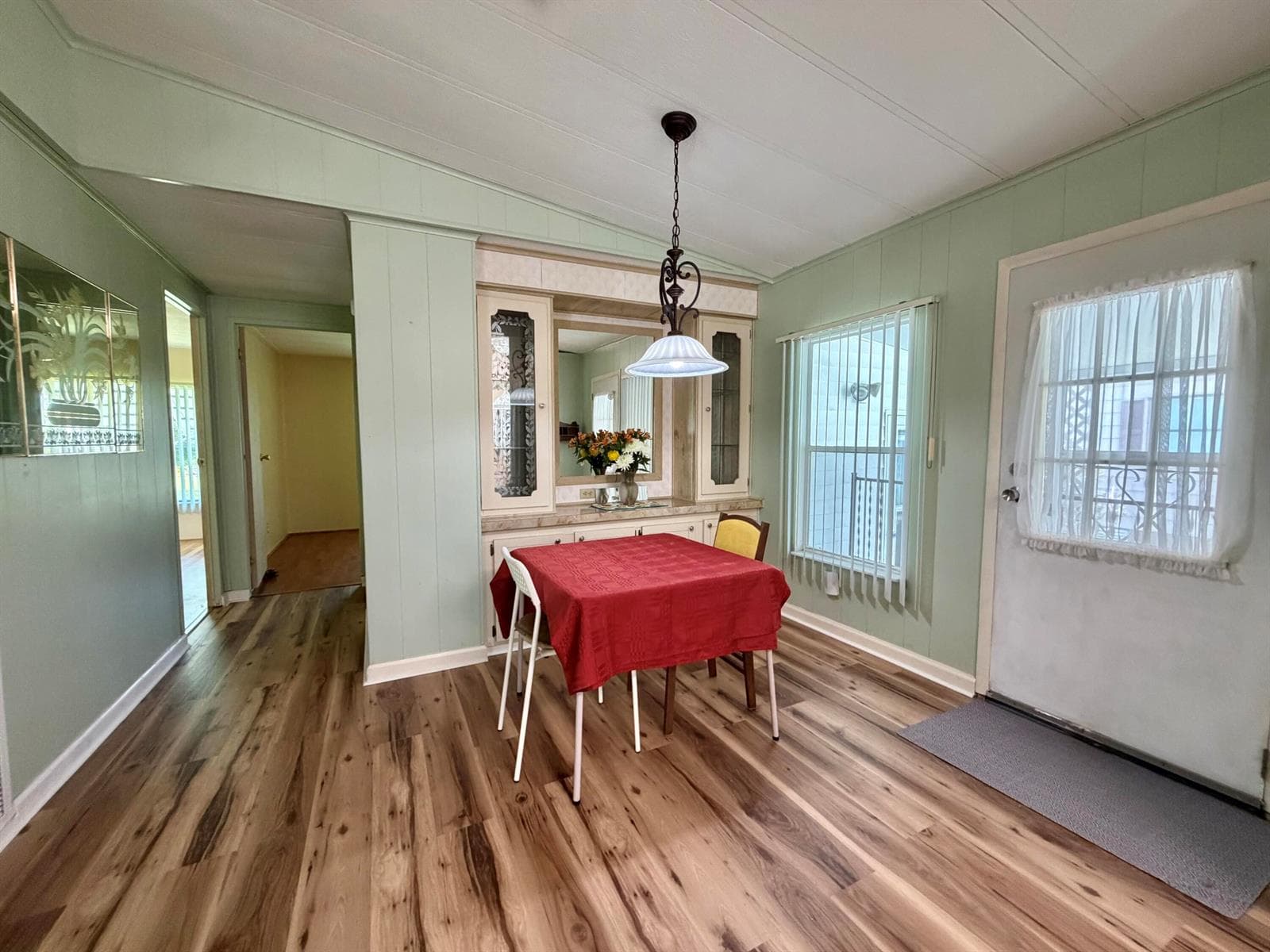 8204 W BITTERBUSH Lane, Port St. Lucie, FL 34952 — zdjęcie 4