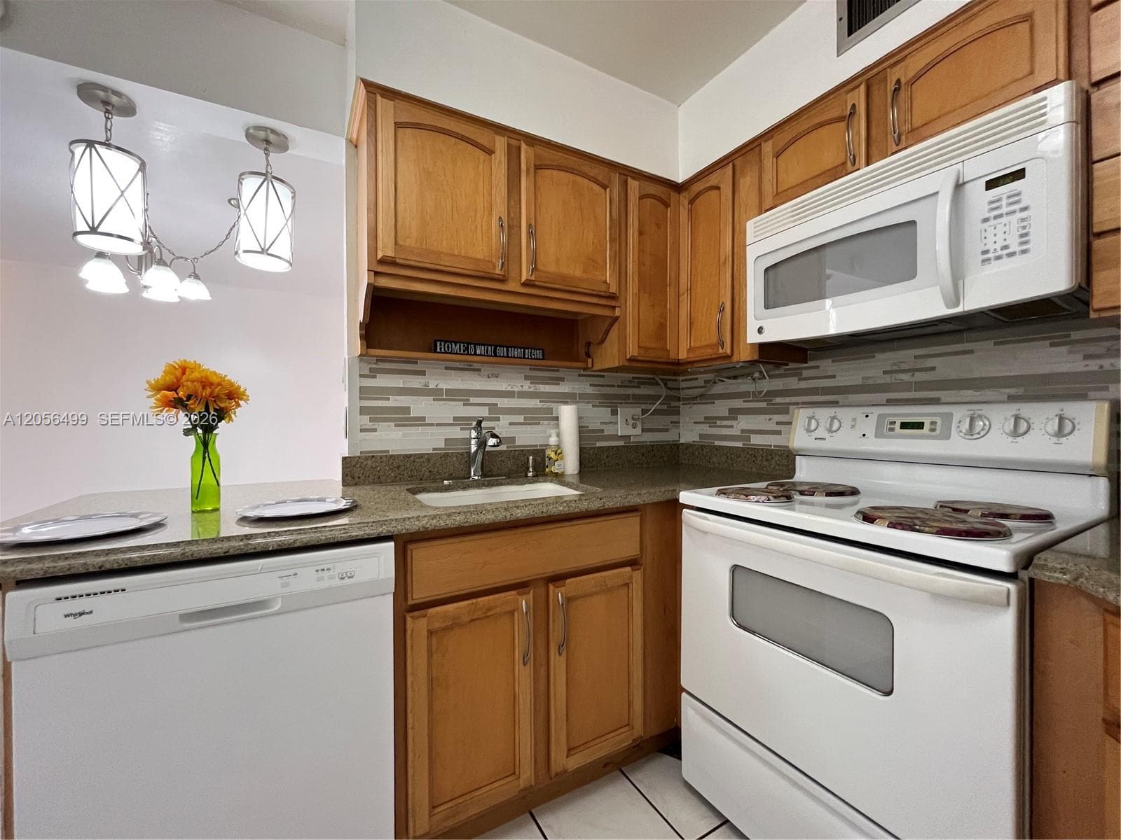 215 Lake Pointe Dr # 104, Oakland Park, FL 33309 — zdjęcie 4
