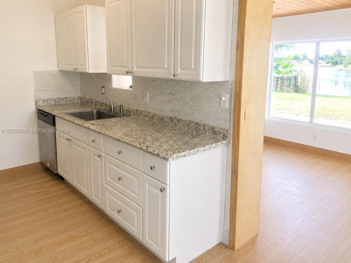 3300 SW 32nd Ave, West Park, FL 33023 — zdjęcie 3
