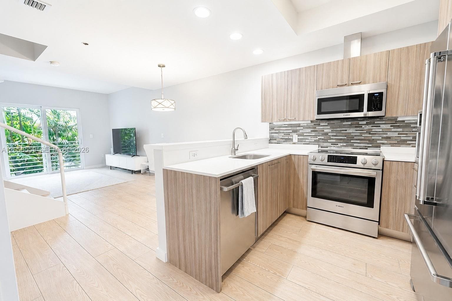 619 Meridian Ave # 4, Miami Beach, FL 33139 — zdjęcie 4