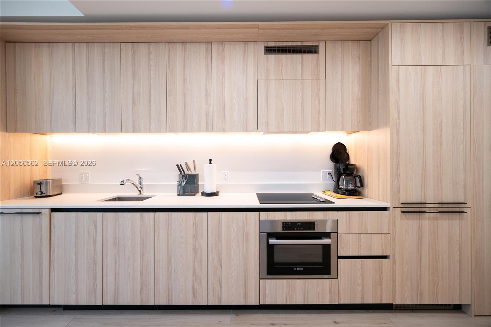 225 N Miami Ave # 1505, Miami, FL 33128 — zdjęcie 3