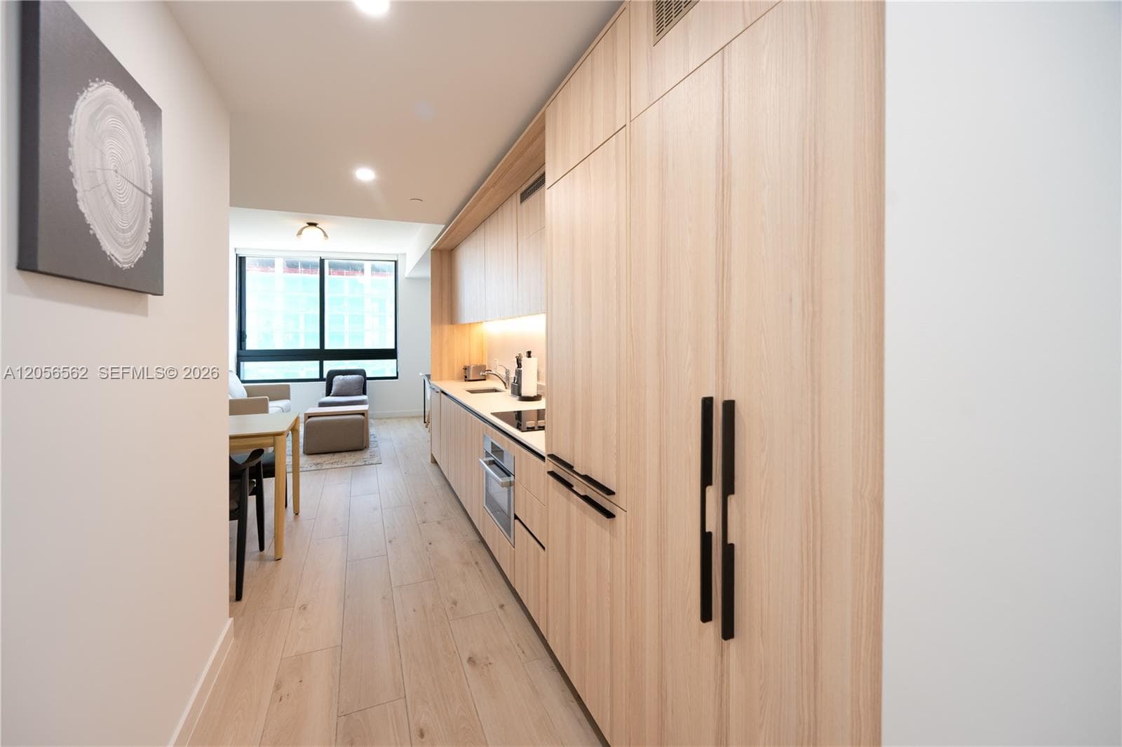 225 N Miami Ave # 1505, Miami, FL 33128