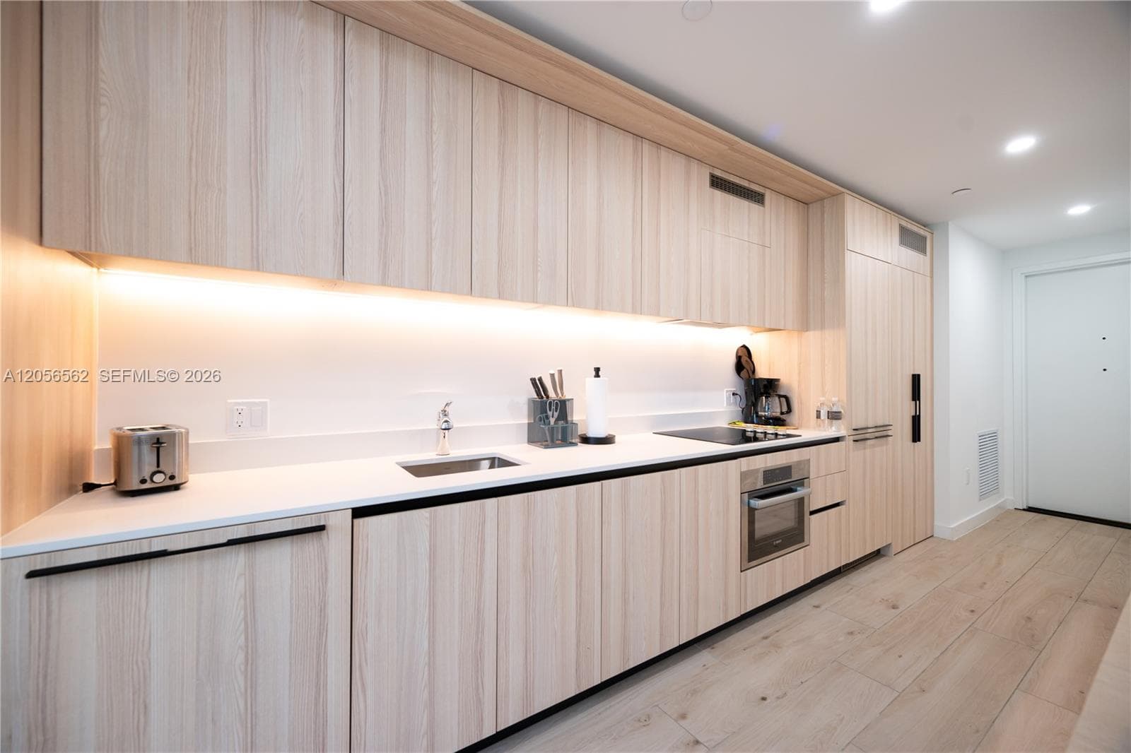 225 N Miami Ave # 1505, Miami, FL 33128 — zdjęcie 4